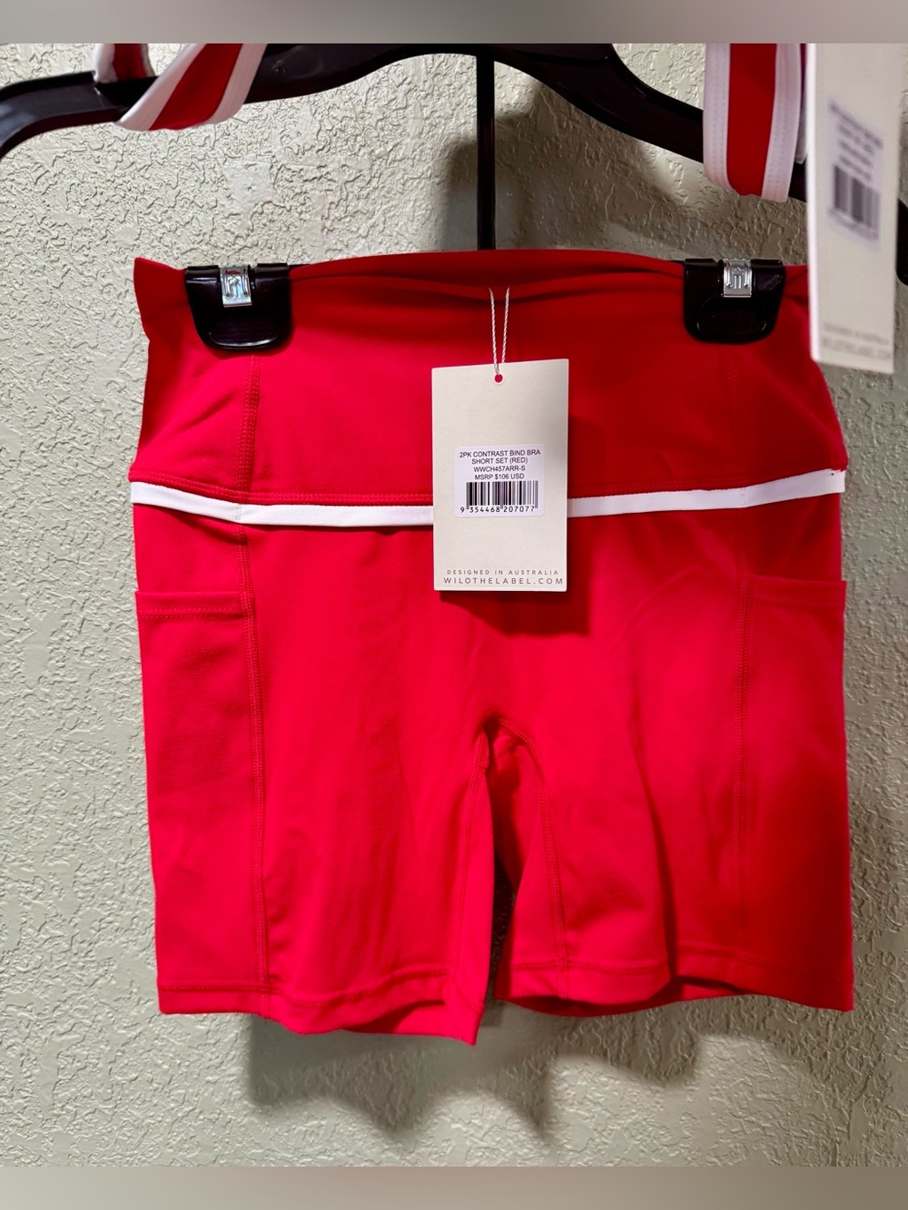 Wilo Women’s Red Tank Style Sports Bra with White Trim & Biker Shorts SET NWT S - Picture 3 of 6